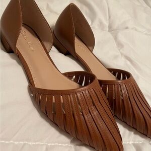Essex Lane Tan Cutout Flats